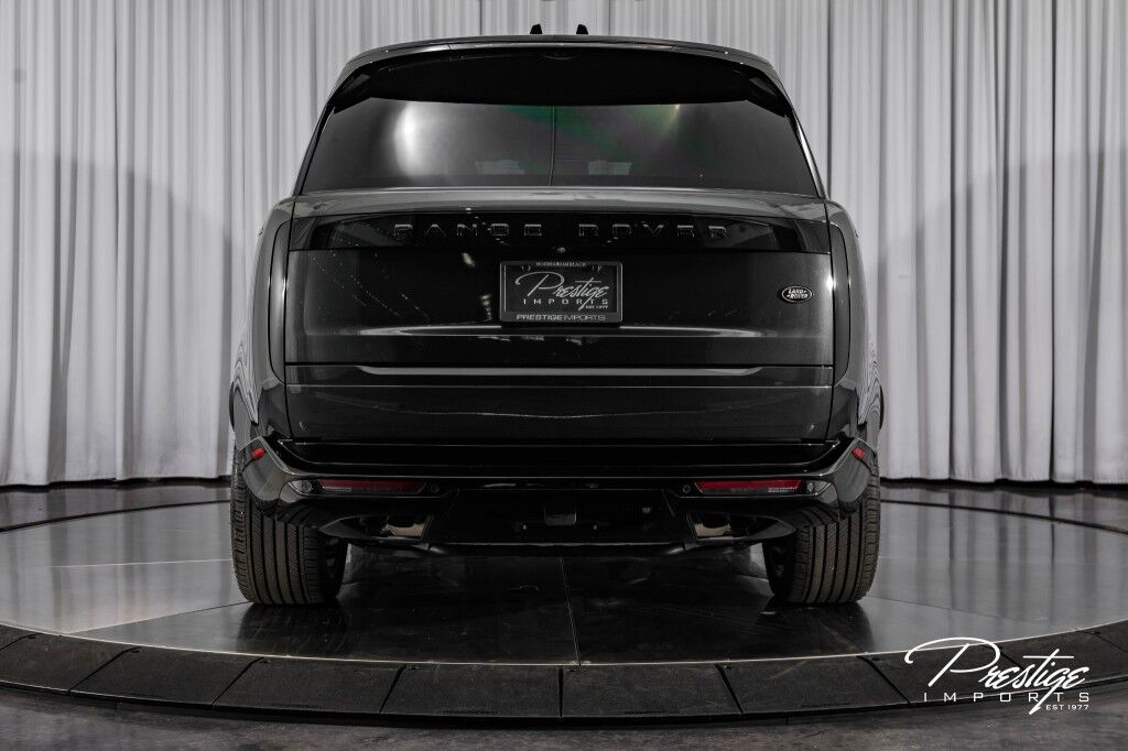 2023 Land Rover Range Rover SE North Miami Beach FL