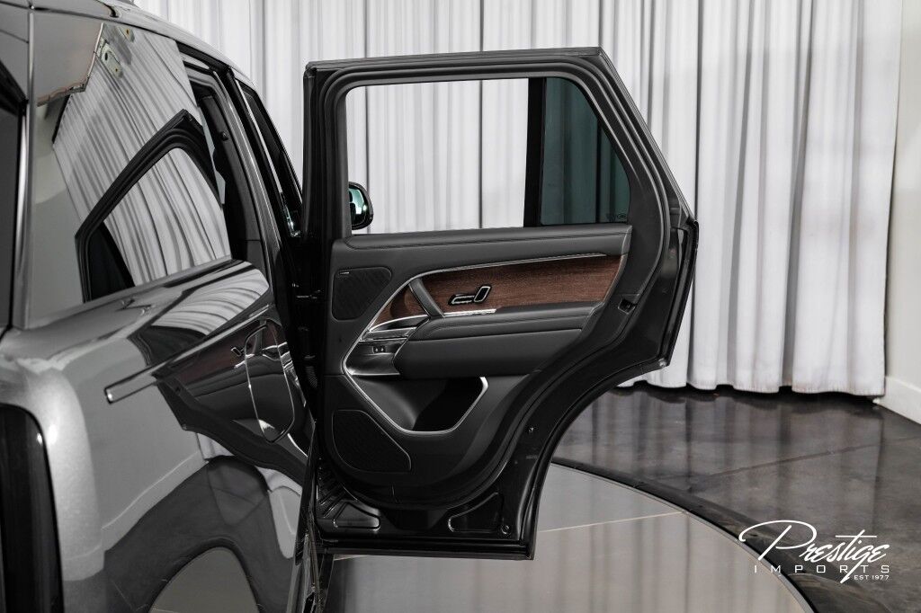 2023 Land Rover Range Rover SE North Miami Beach FL