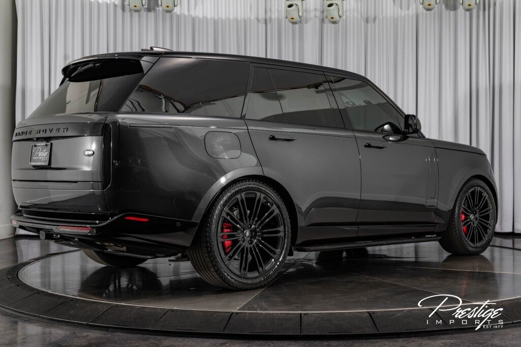 2023 Land Rover Range Rover SE North Miami Beach FL