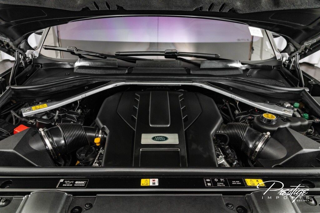 2023 Land Rover Range Rover SE North Miami Beach FL