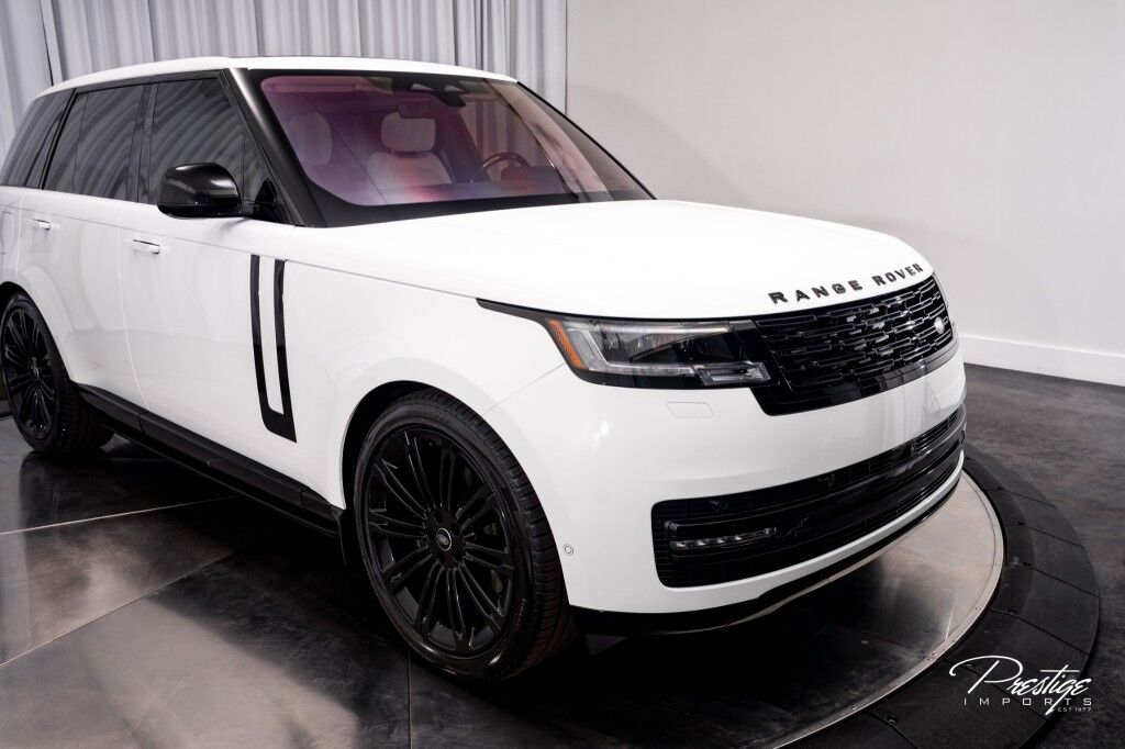 2023 Land Rover Range Rover SE