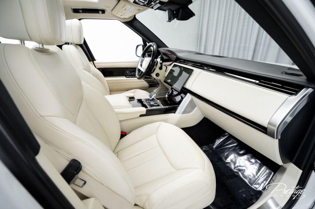 2023 Land Rover Range Rover SE North Miami Beach FL