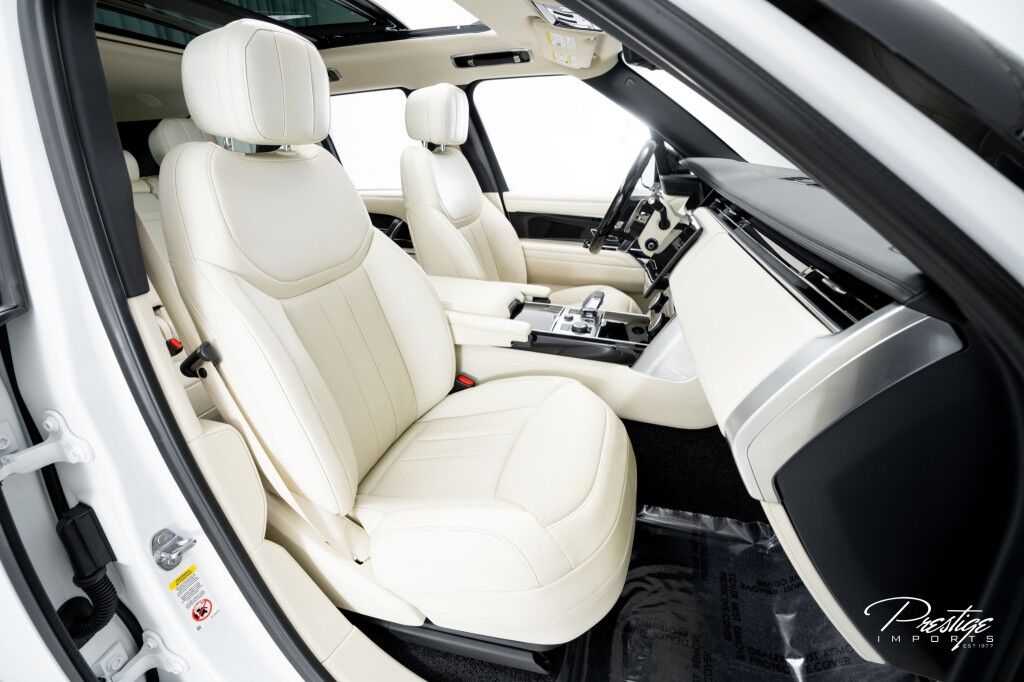 2023 Land Rover Range Rover SE North Miami Beach FL