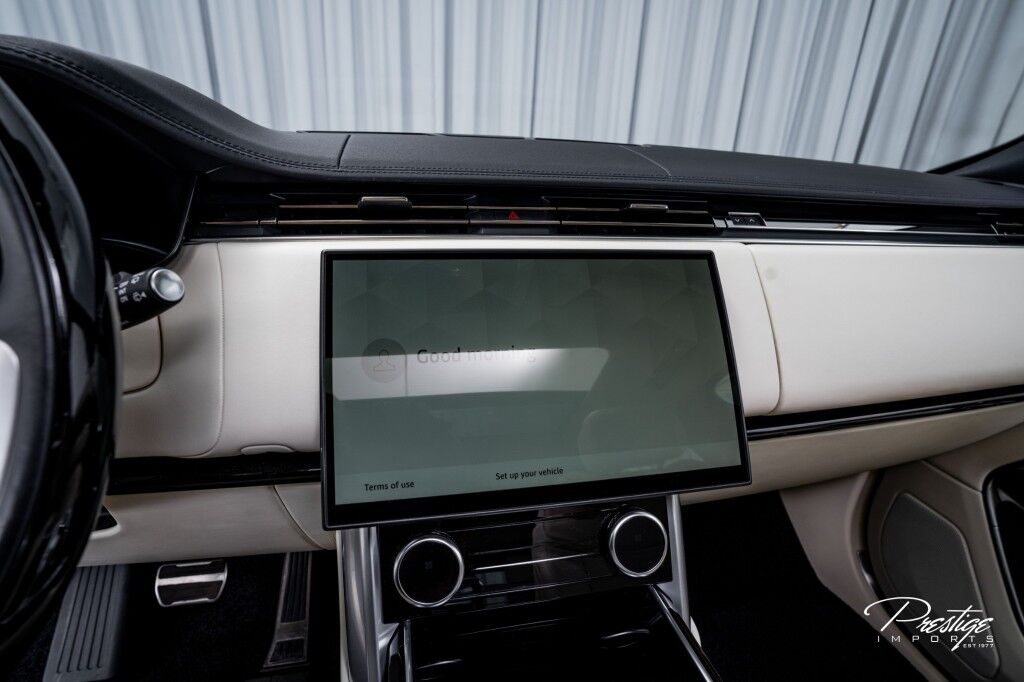 2023 Land Rover Range Rover SE North Miami Beach FL