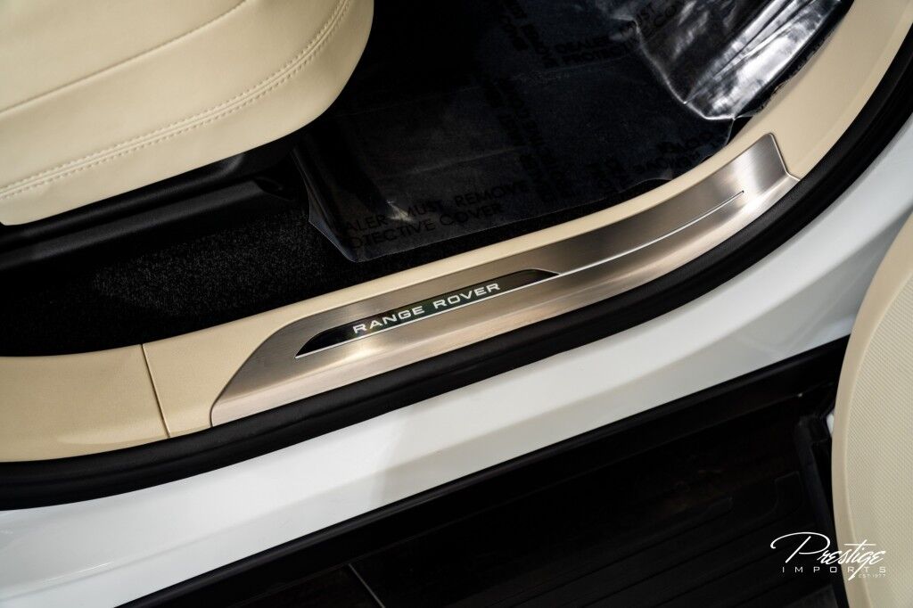 2023 Land Rover Range Rover SE North Miami Beach FL