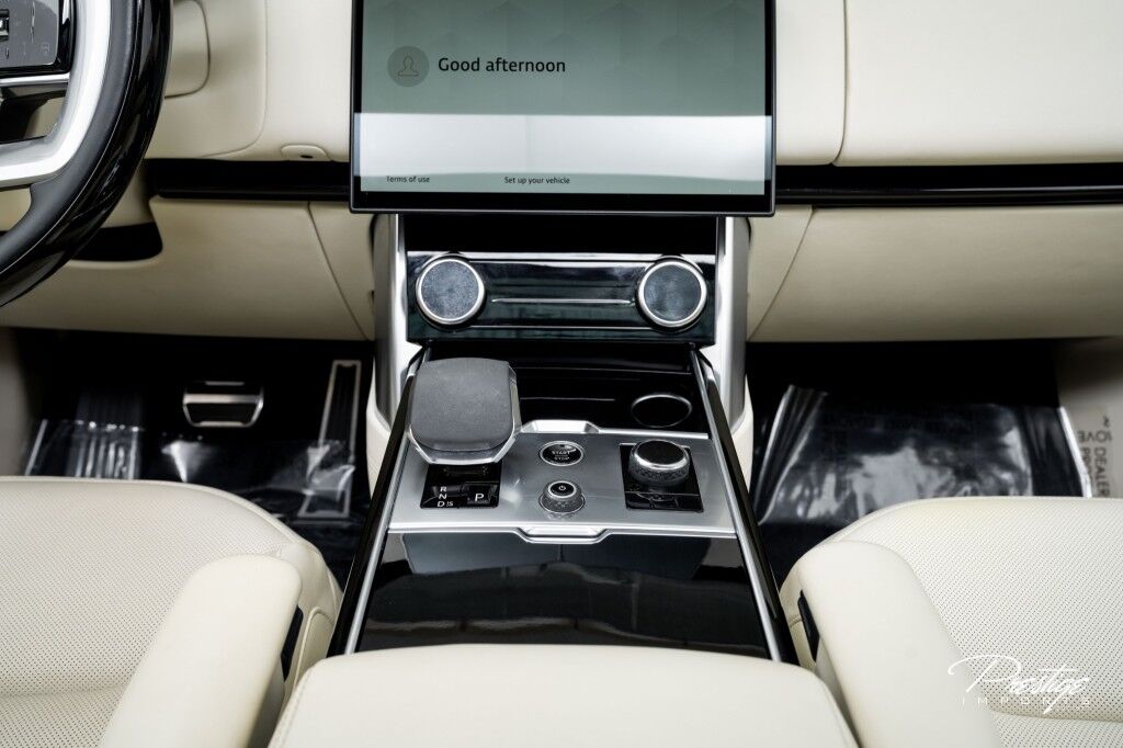 2023 Land Rover Range Rover SE North Miami Beach FL