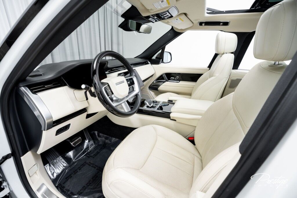 2023 Land Rover Range Rover SE North Miami Beach FL