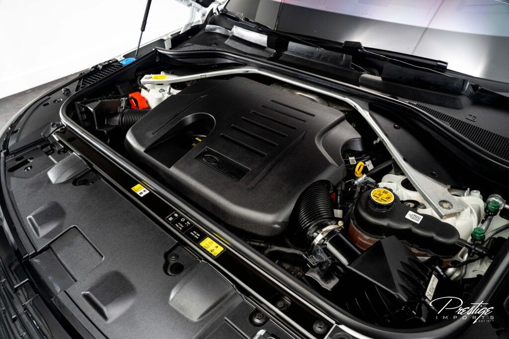 2023 Land Rover Range Rover SE North Miami Beach FL