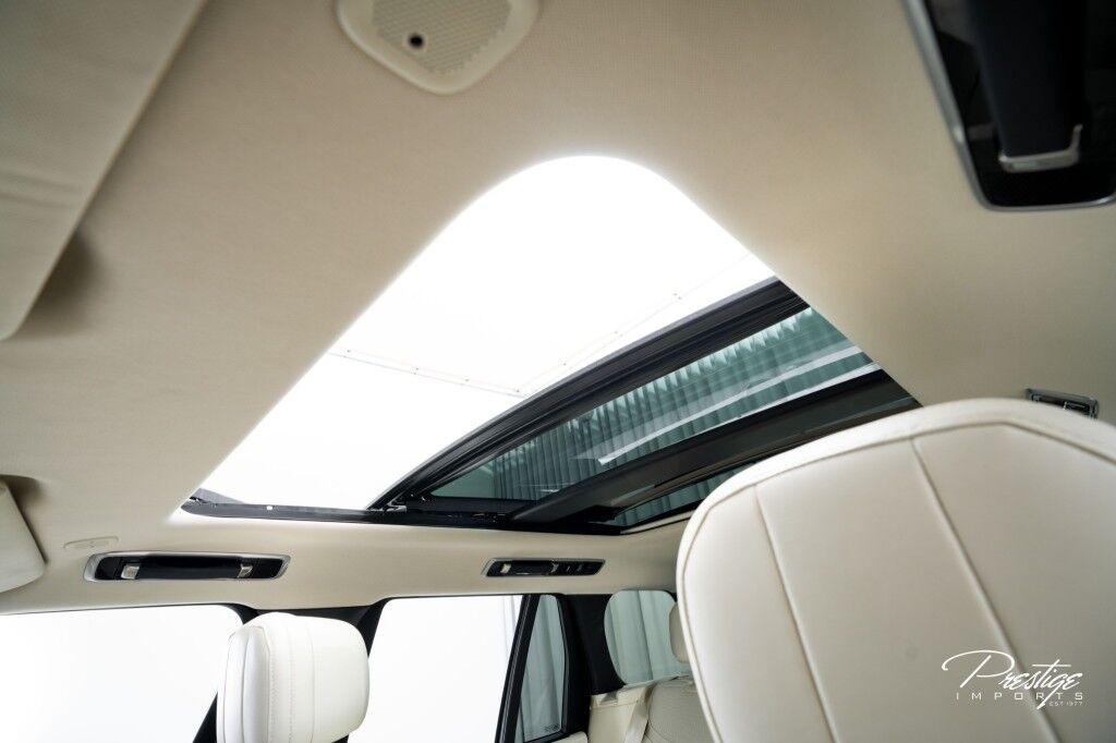 2023 Land Rover Range Rover SE North Miami Beach FL