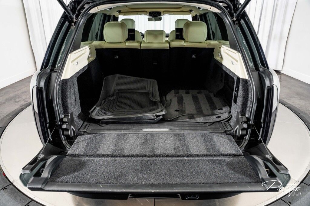 2023 Land Rover Range Rover SE North Miami Beach FL