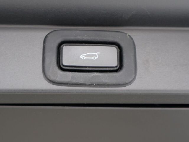 2023 Land Rover Range Rover SE Oshkosh WI