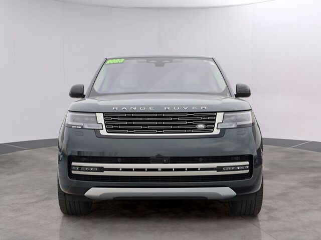 2023 Land Rover Range Rover SE Oshkosh WI