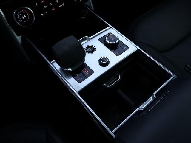 2023 Land Rover Range Rover SE Oshkosh WI