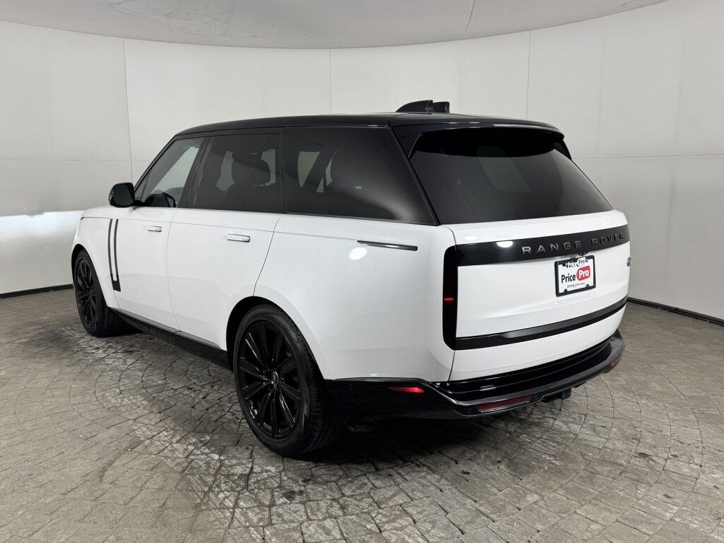2023 Land Rover Range Rover SE P400 w/Nav/Pano Roof Maumee OH