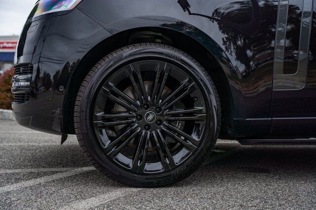 2023 Land Rover Range Rover SE Paramus NJ