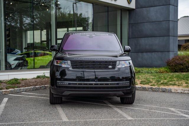 2023 Land Rover Range Rover SE Paramus NJ