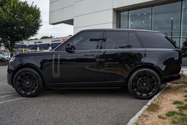 2023 Land Rover Range Rover SE Paramus NJ