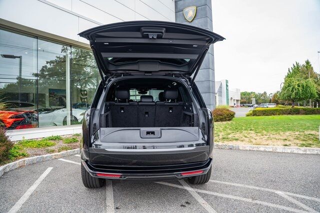 2023 Land Rover Range Rover SE Paramus NJ