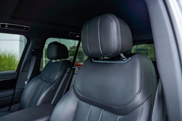 2023 Land Rover Range Rover SE Paramus NJ