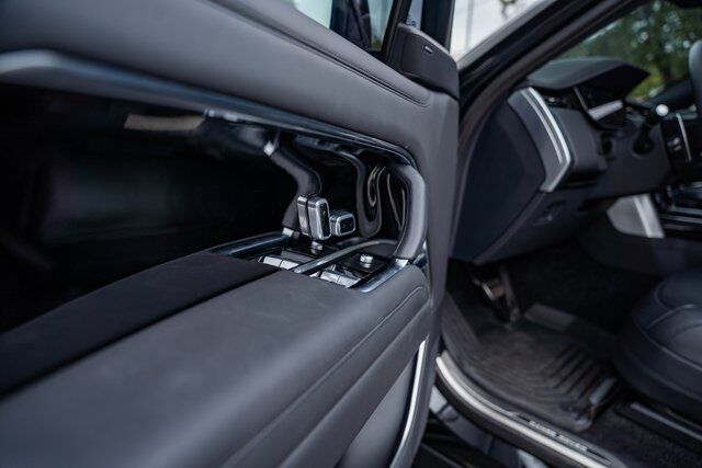 2023 Land Rover Range Rover SE Paramus NJ