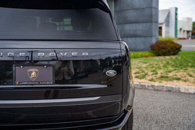 2023 Land Rover Range Rover SE Paramus NJ