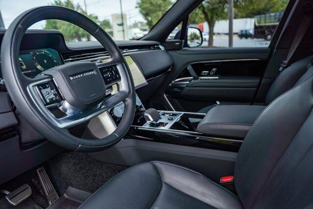 2023 Land Rover Range Rover SE Paramus NJ