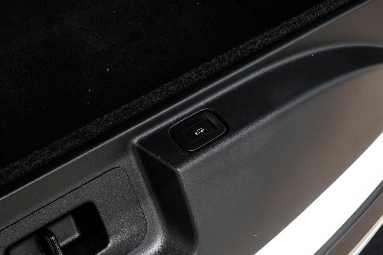 2023 Land Rover Range Rover SE Richardson TX