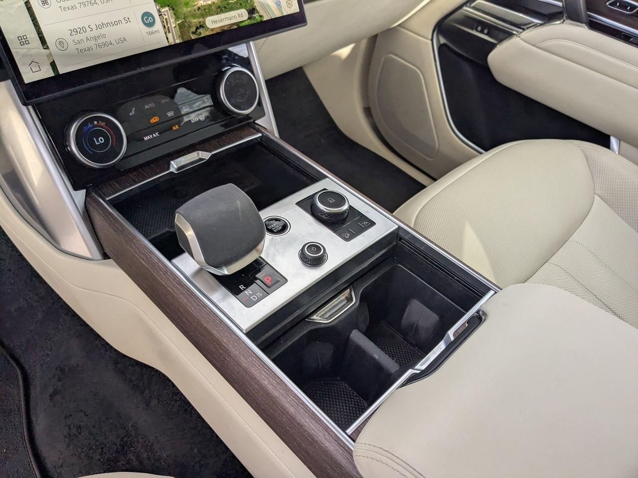 2023 Land Rover Range Rover SE