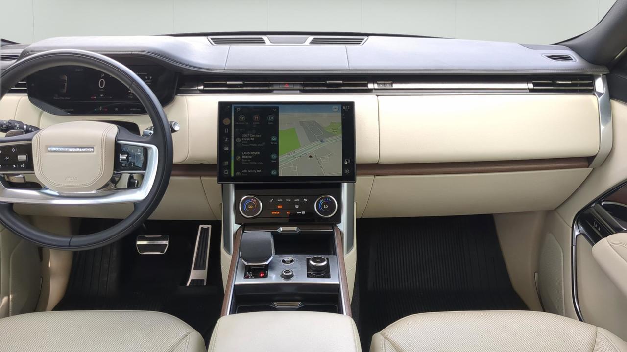 2023 Land Rover Range Rover SE