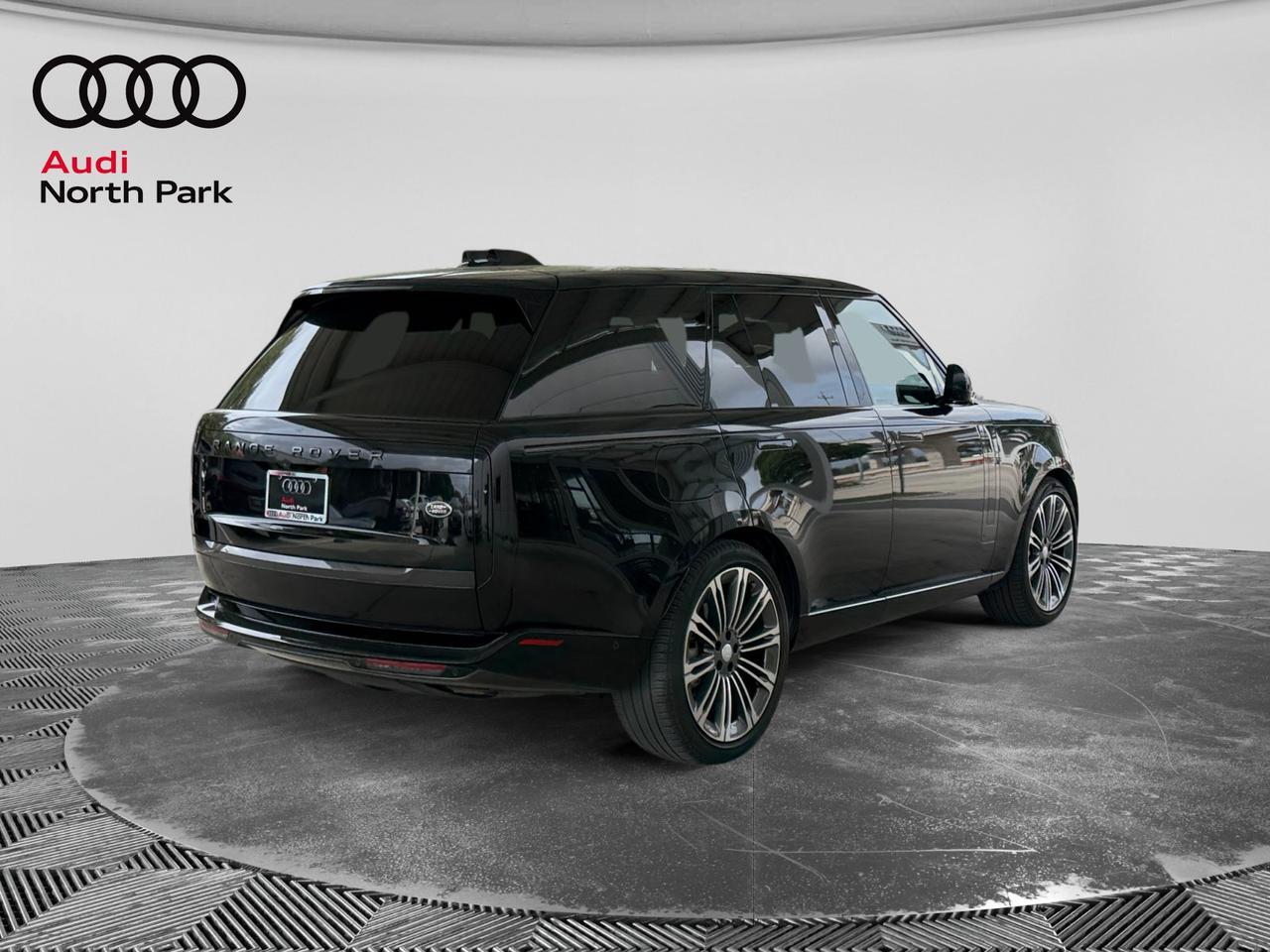 2023 Land Rover Range Rover SE  Selma TX