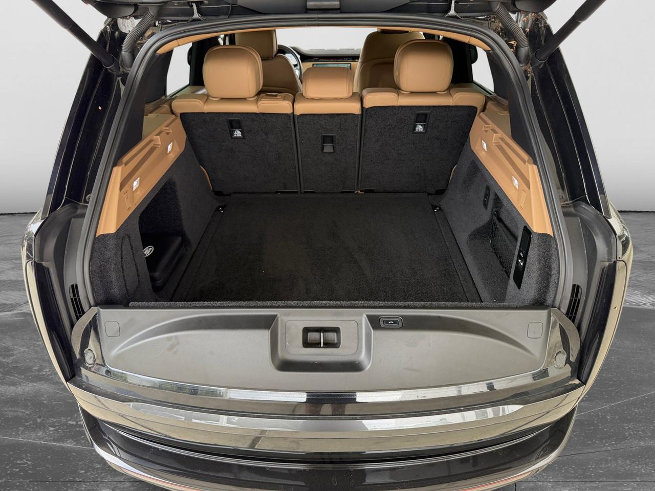 2023 Land Rover Range Rover SE  Selma TX