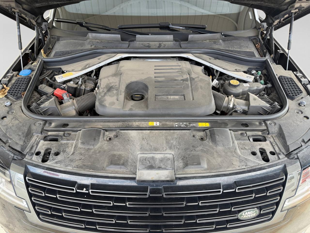 2023 Land Rover Range Rover SE  Selma TX