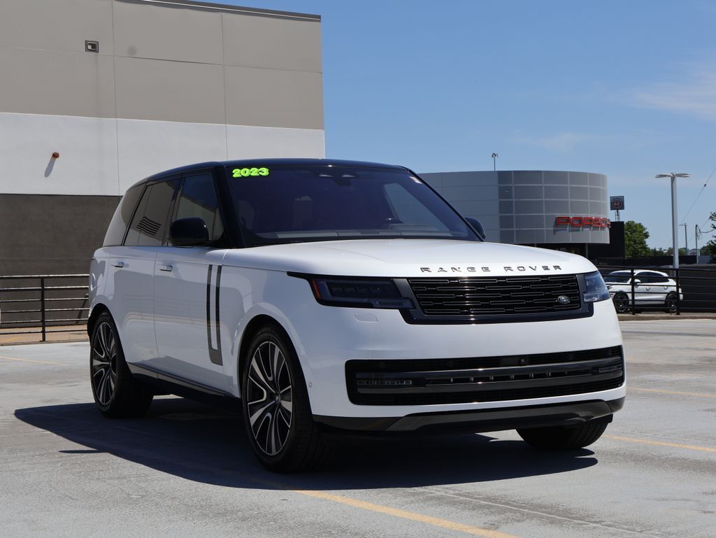 2023 Land Rover Range Rover SE