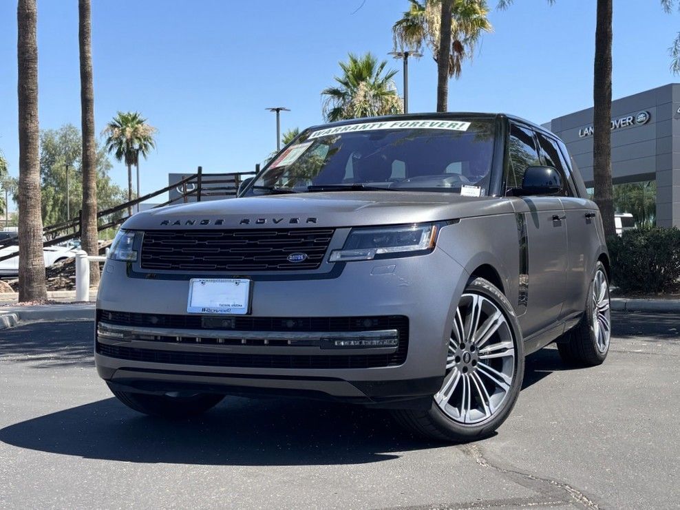 2023 Land Rover Range Rover SE