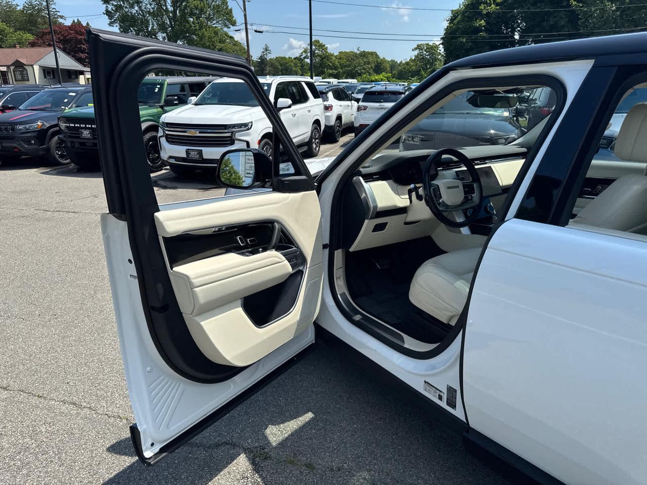 2023 Land Rover Range Rover SE Dartmouth MA