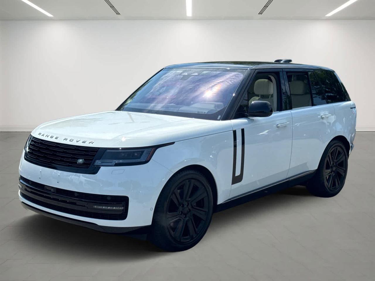 2023 Land Rover Range Rover SE Dartmouth MA