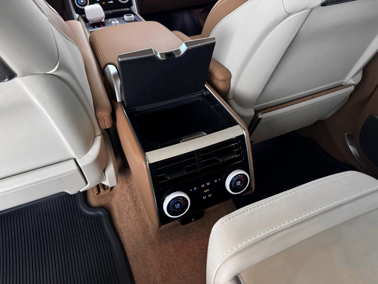 2023 Land Rover Range Rover SV Bellevue WA
