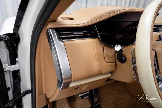 2023 Land Rover Range Rover SV LWB North Miami Beach FL