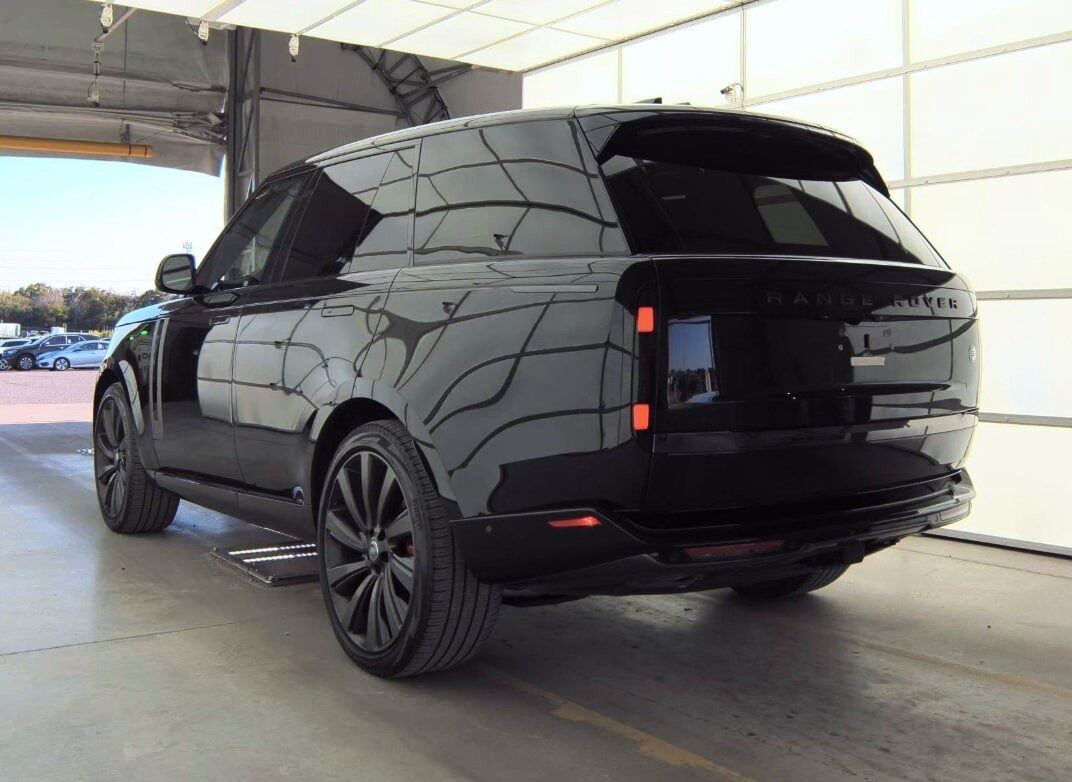 2023 Land Rover Range Rover SV Massage Seats Head-Up Display Portland OR