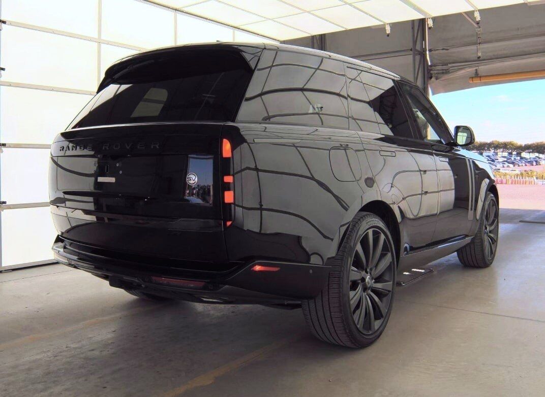 2023 Land Rover Range Rover SV Massage Seats Head-Up Display Portland OR