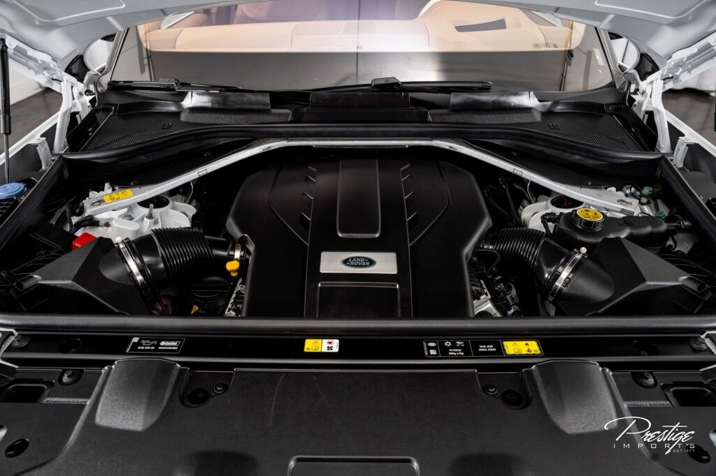 2023 Land Rover Range Rover SV North Miami Beach FL