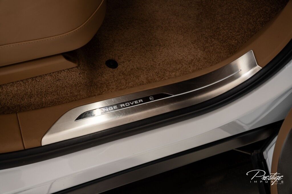 2023 Land Rover Range Rover SV North Miami Beach FL