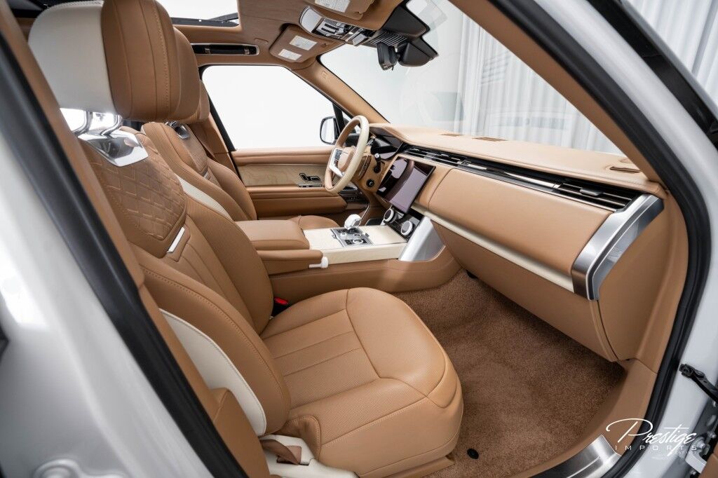 2023 Land Rover Range Rover SV North Miami Beach FL