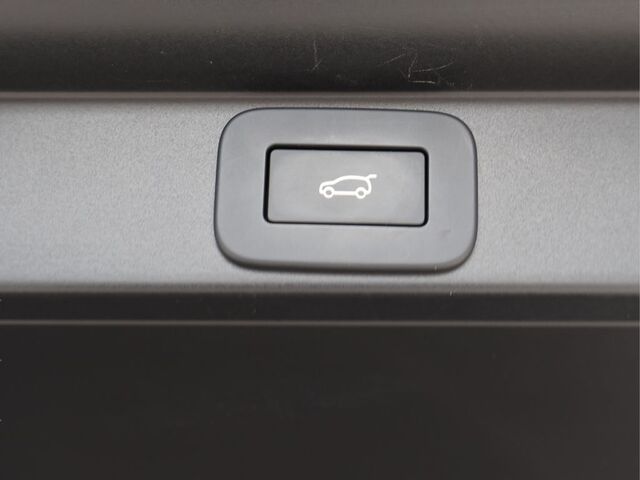 2023 Land Rover Range Rover SV Oshkosh WI