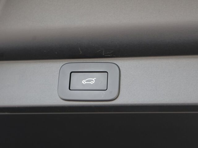 2023 Land Rover Range Rover SV Oshkosh WI