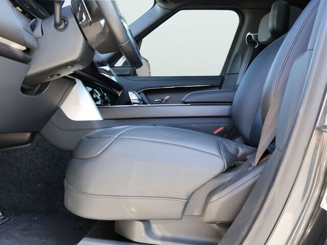 2023 Land Rover Range Rover SV Oshkosh WI