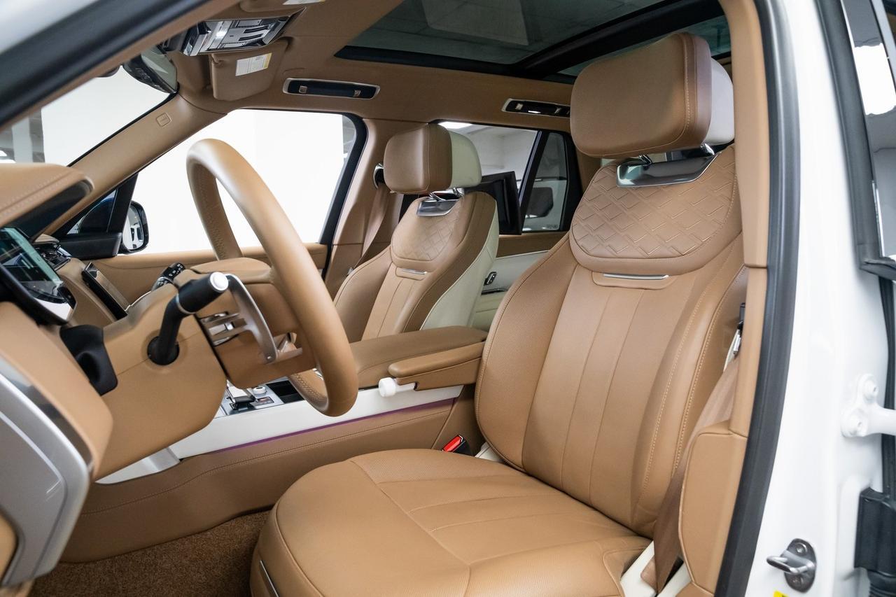 2023 Land Rover Range Rover SV Satin White Ceramic Finisher with Embossed Mosaic Portland OR
