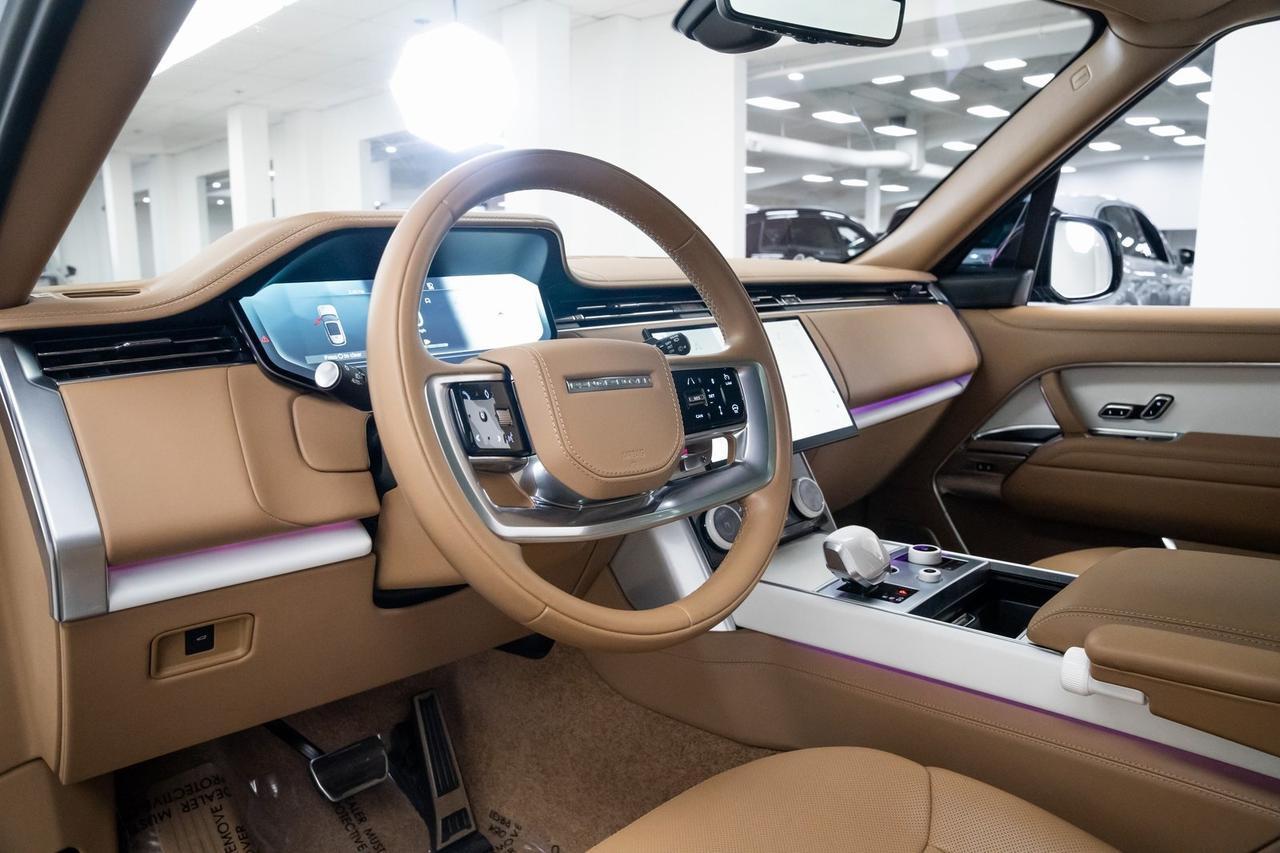 2023 Land Rover Range Rover SV Satin White Ceramic Finisher with Embossed Mosaic Portland OR