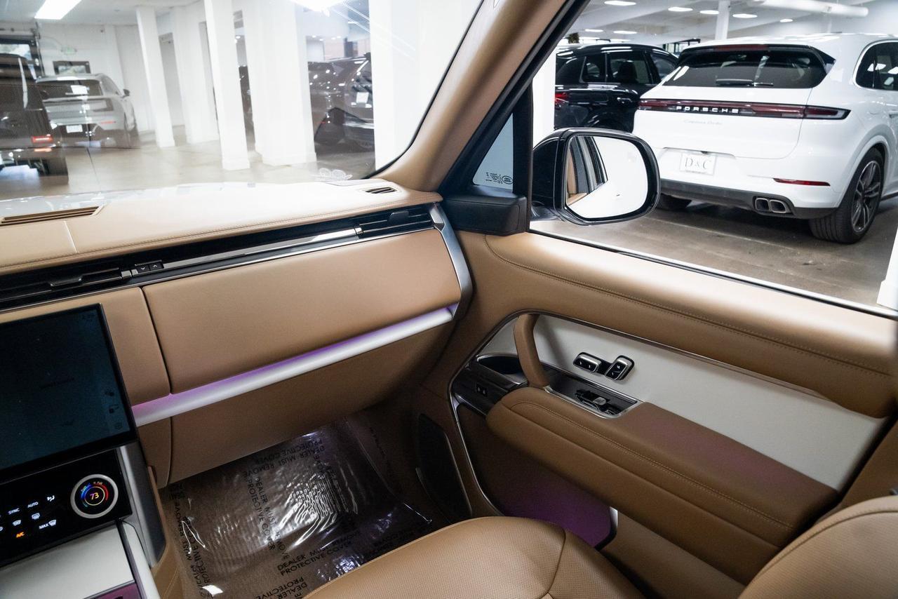 2023 Land Rover Range Rover SV Satin White Ceramic Finisher with Embossed Mosaic Portland OR