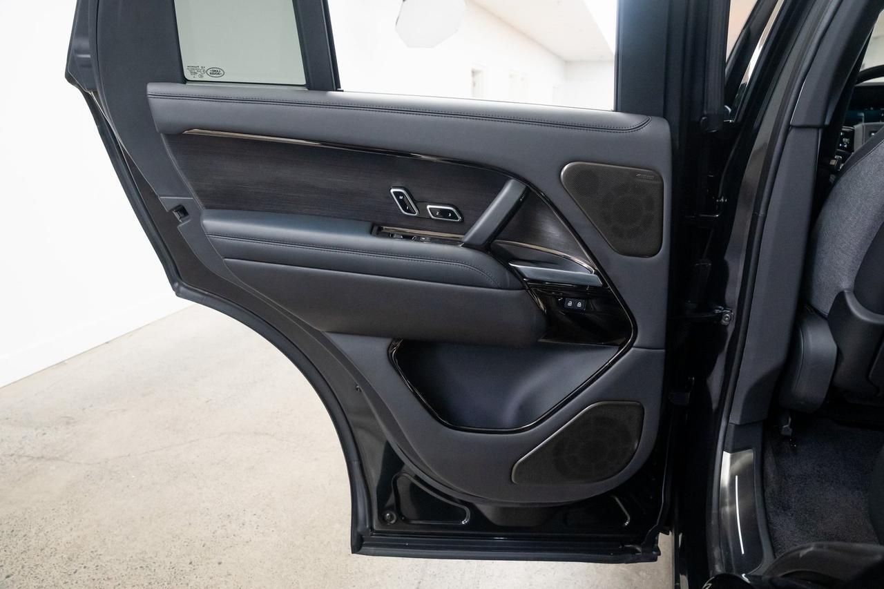 2023 Land Rover Range Rover SV Vented Seats Adaptive Suspension Moonroof Portland OR